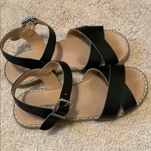 Tucker & Tate black girls sandals